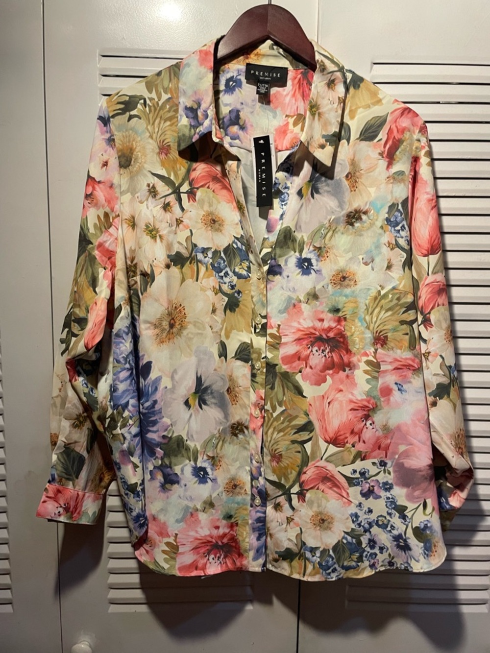 Premise Floral Button-Front Shirt in Pink, Blue, Green and Cream
